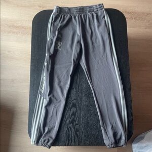 Adidas calabasas sweatpants